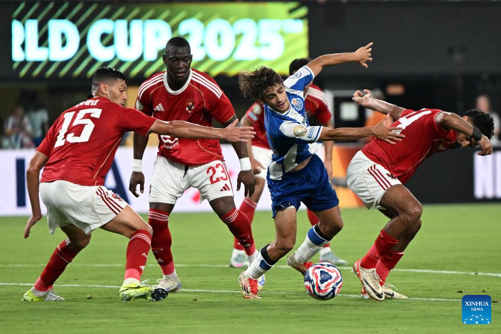 包含世界聚焦！FIFA电竞赛事全球收视创新高的词条