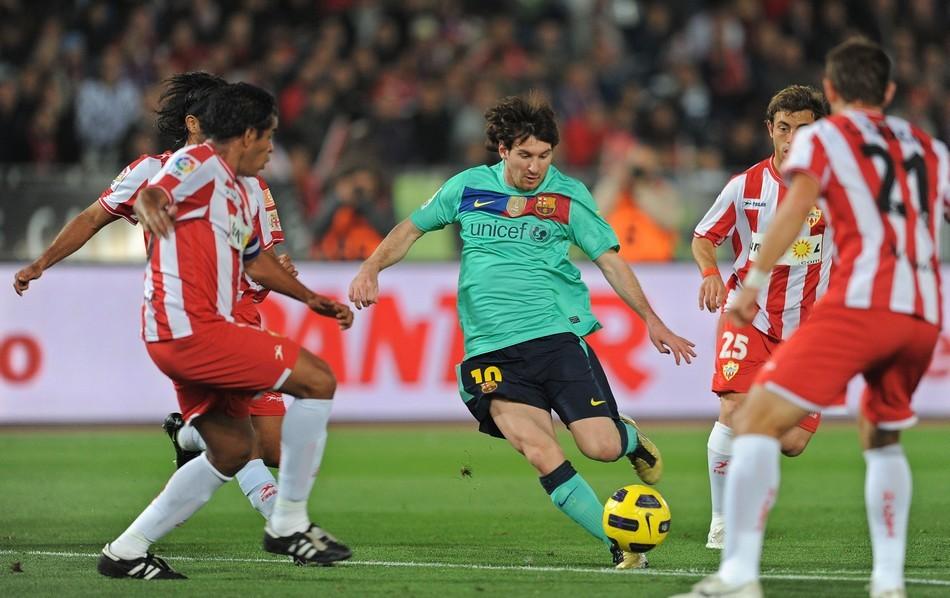 比分分析选手刷新世界纪录，震撼全场