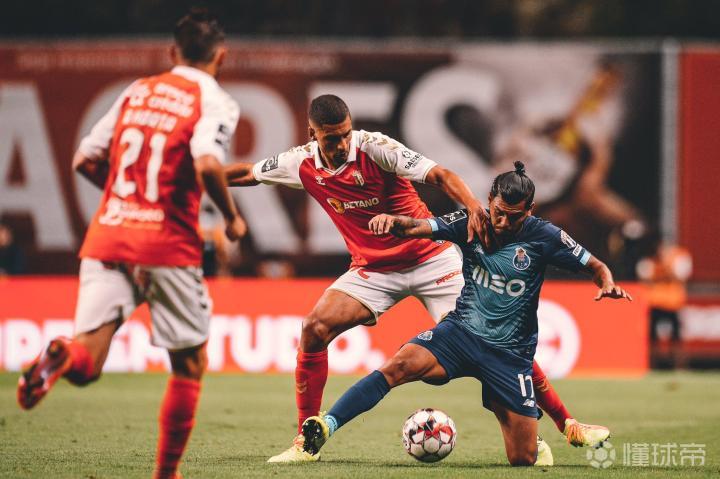 中国队轻取葡萄牙队,波尔带队取胜 中国队轻取葡萄牙队,波尔带队取胜