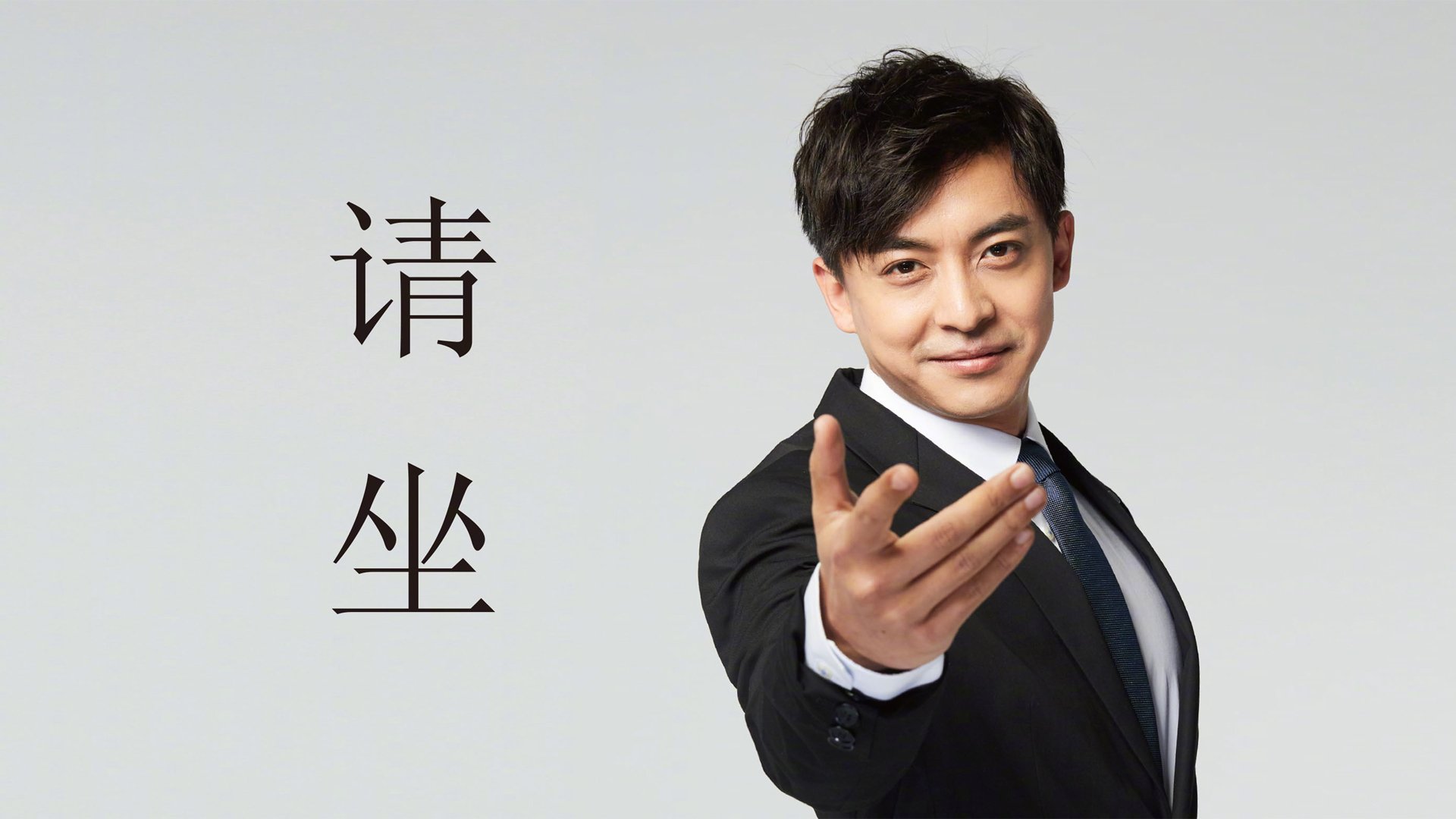 绿茵场的双重奏，当英超巅峰对决照映伊拉克冷光